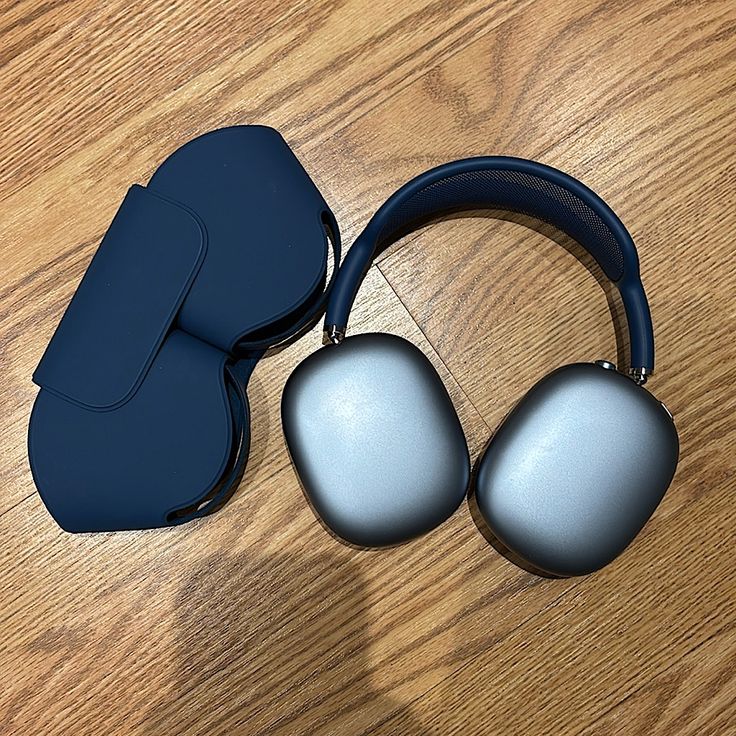 P9 Headphones