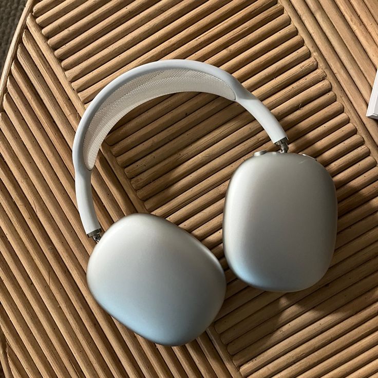 P9 Headphones